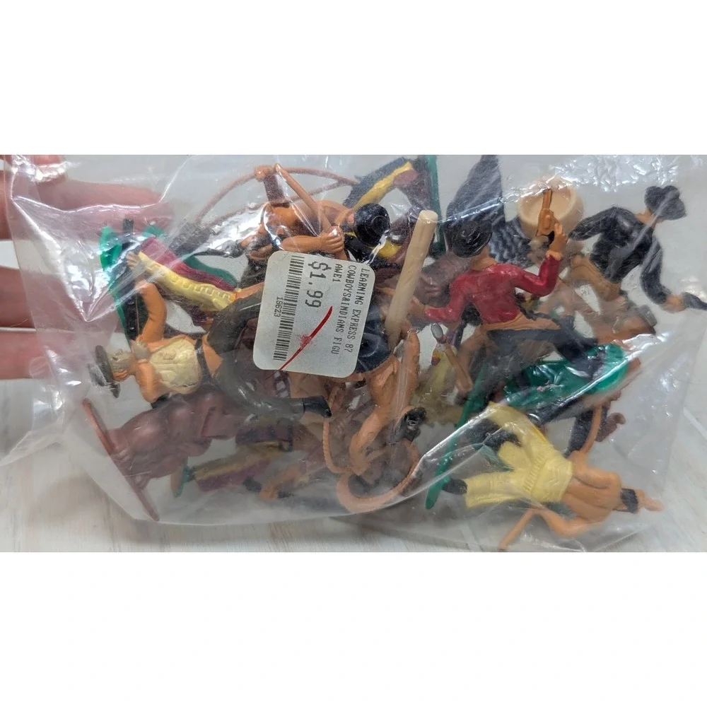 Learning Express Cowboys and Indians Figures Set Cake‎ toppers diorama